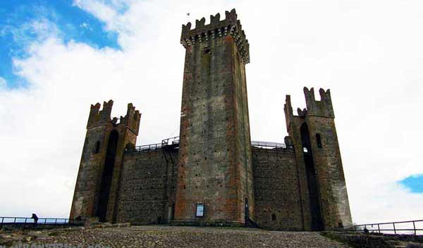 Il castello di Valeggio sul Mincio