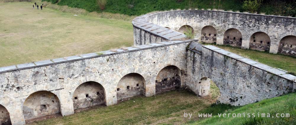 muro alla Carnot nelle fortificazioni austriache